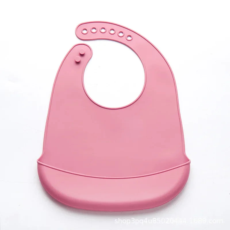 Bavoir souple imperméable ajustable pour bébé