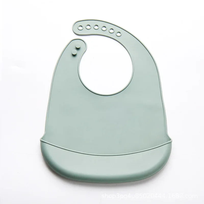 Bavoir souple imperméable ajustable pour bébé